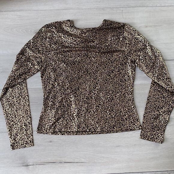 MICHAEL Michael Kors
Foil Cheetah Cut-Out Top Gold Stitch Fix S Nwt - Picture 4 of 4